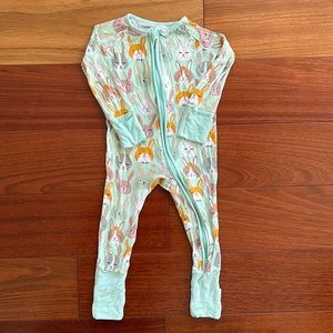 Little Sleepies Bunnies zippy